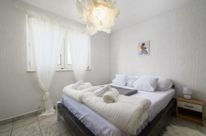 DUNJA house with apartments
